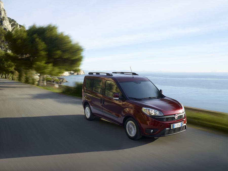  Fiat Doblo (152) 2015 года  (фото 41 из 47)